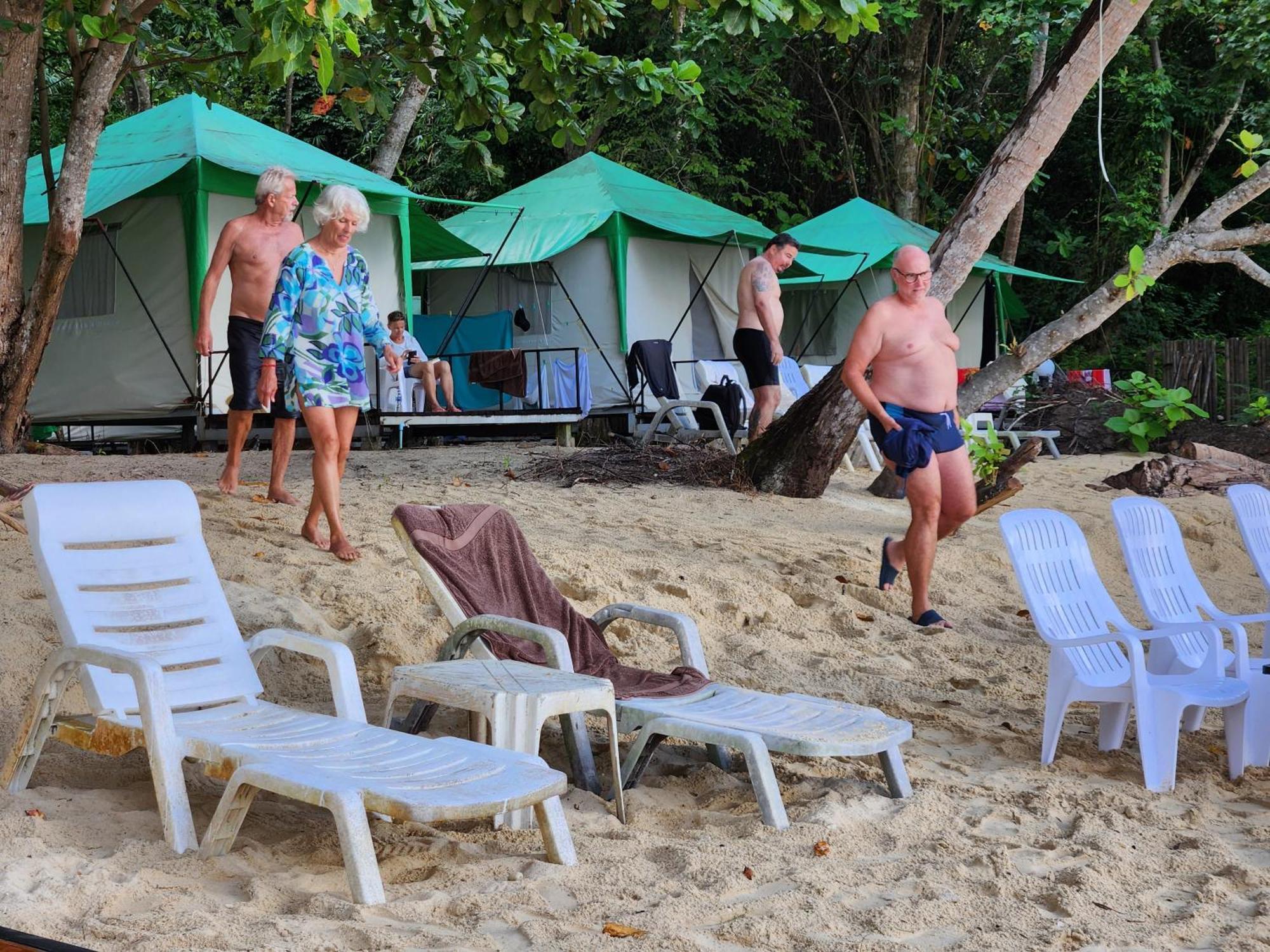 Koh Ngai Camping Restaurant @ Bar Экстерьер фото